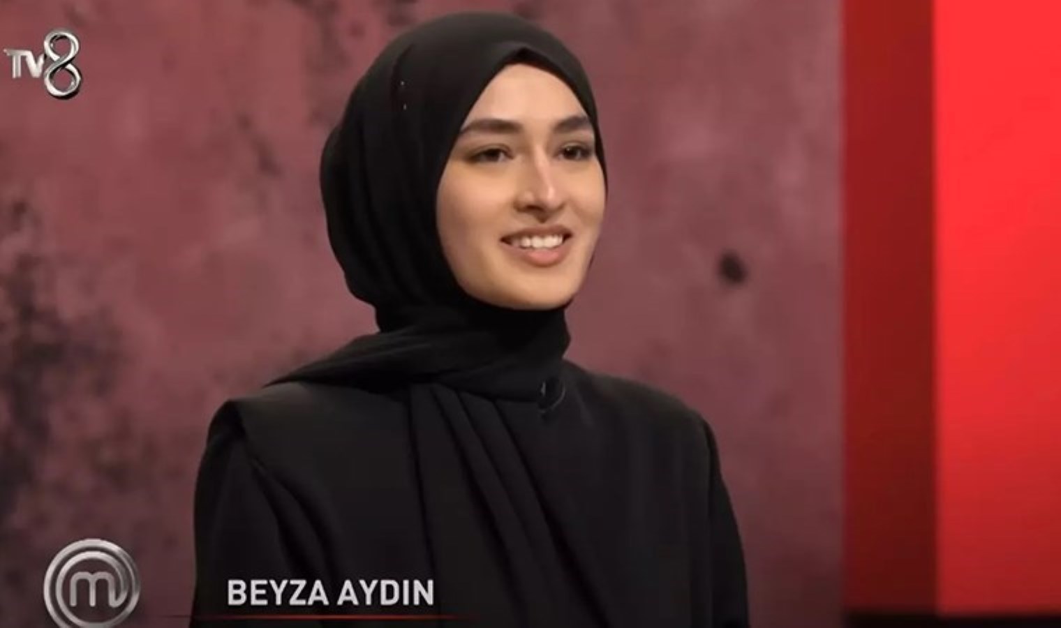 MasterChef Türkiye yarışmacısı Beyza, kendine hayran olan ünlüyü açıkladı: ‘Mesajlaşıyoruz’