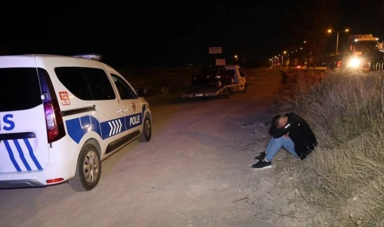 Nevşehir’de film gibi olay: Alkollü sürücü hem aracı hem de arkadaşını bırakıp kaçtı