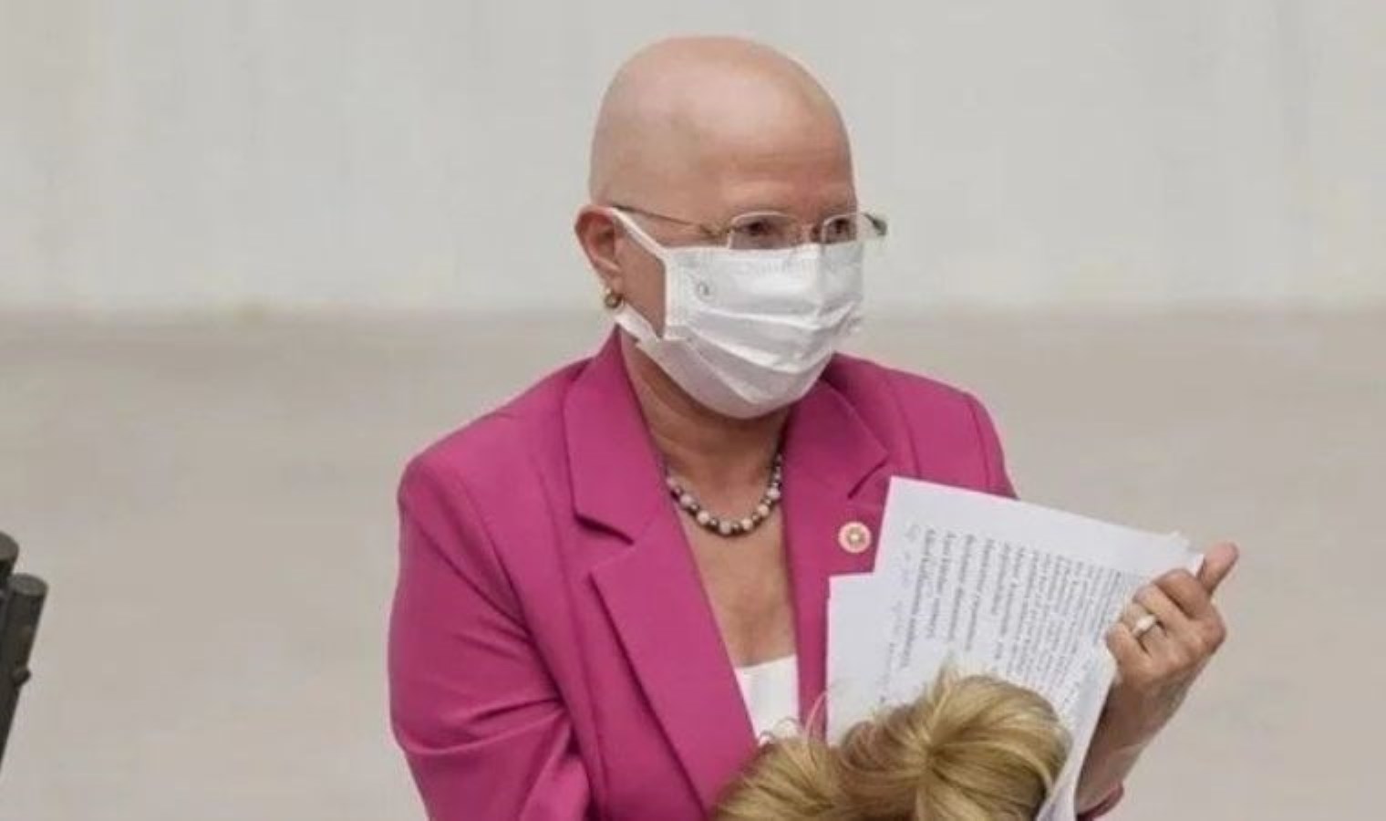 Nurten Yontar kimdir? CHP’li Nurten Yontar kaç yaşında, nereli? Nurten Yontar’ın hastalığı ne?