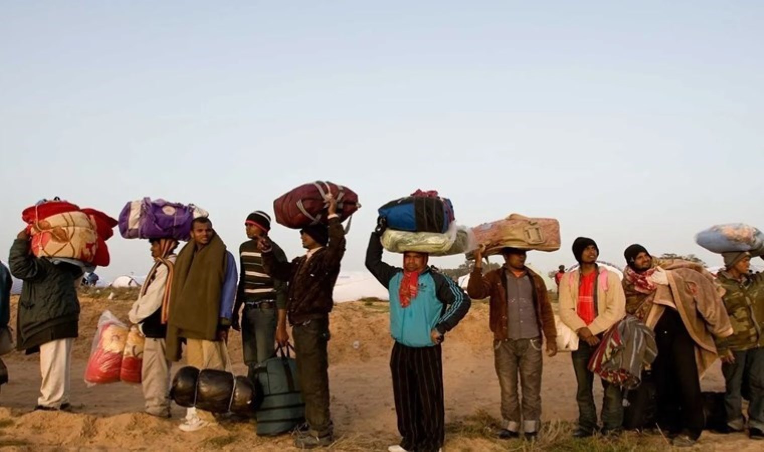 Patronlar istedi Bakanlık harekete geçti: Sığınmacılar 6 aya kadar izinsiz çalışabilecek