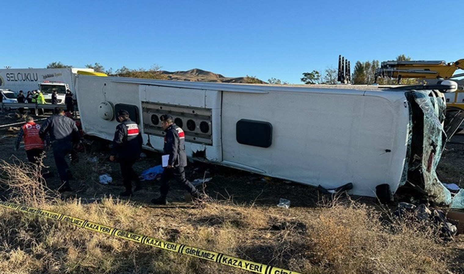 ‘Sabah güneşi gözümü aldı’ demişti: Aksaray’da 6 kişinin öldüğü tur otobüsü kazasında şoför tutuklandı
