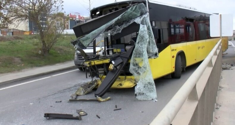 Sultangazi’de iki İETT otobüsü çarpıştı: 1’i çocuk 2 kişi yaralandı