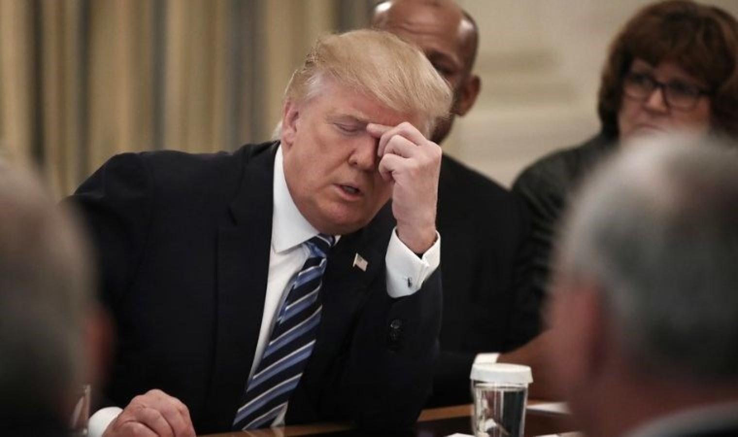 Trump, Amerikan askerlerini ‘baş ağrısı’ olarak niteledi