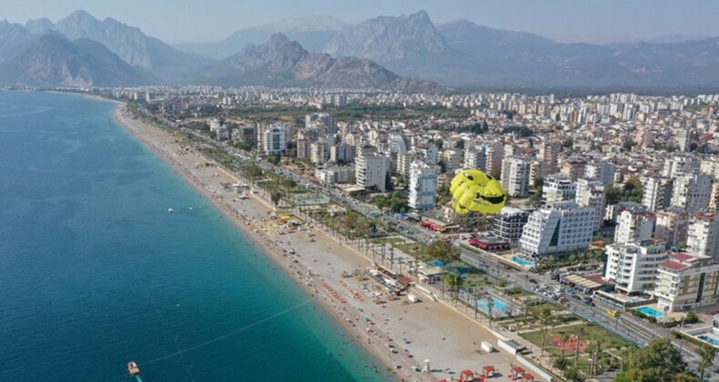 Yabancılar en çok Antalya’dan konut alıyor