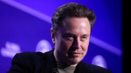 ABD basınından Elon Musk iddiası: ‘Okulu bıraktıktan sonra yasa dışı olarak çalıştı’