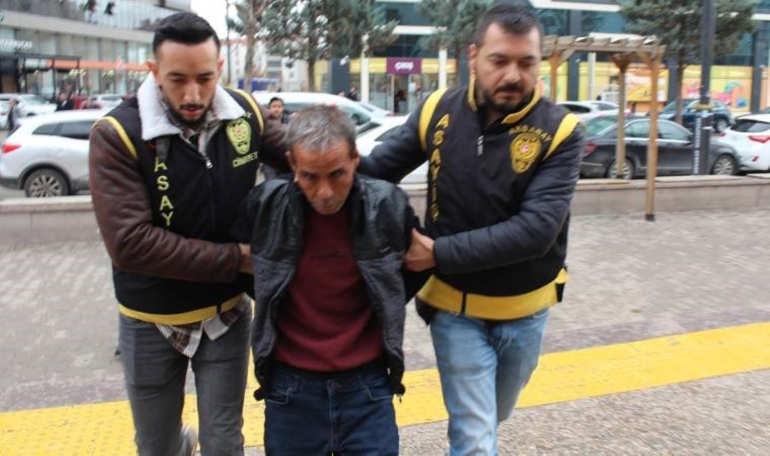 Aksaray’da kadın cinayeti: Eşini uykusunda katletti, otostopla kaçtı