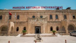 Artuklu Üniversitesi yemekhanesinde yapılan denetimlerde tarihi geçmiş tavuk eti kullanıldığı tespit edildi