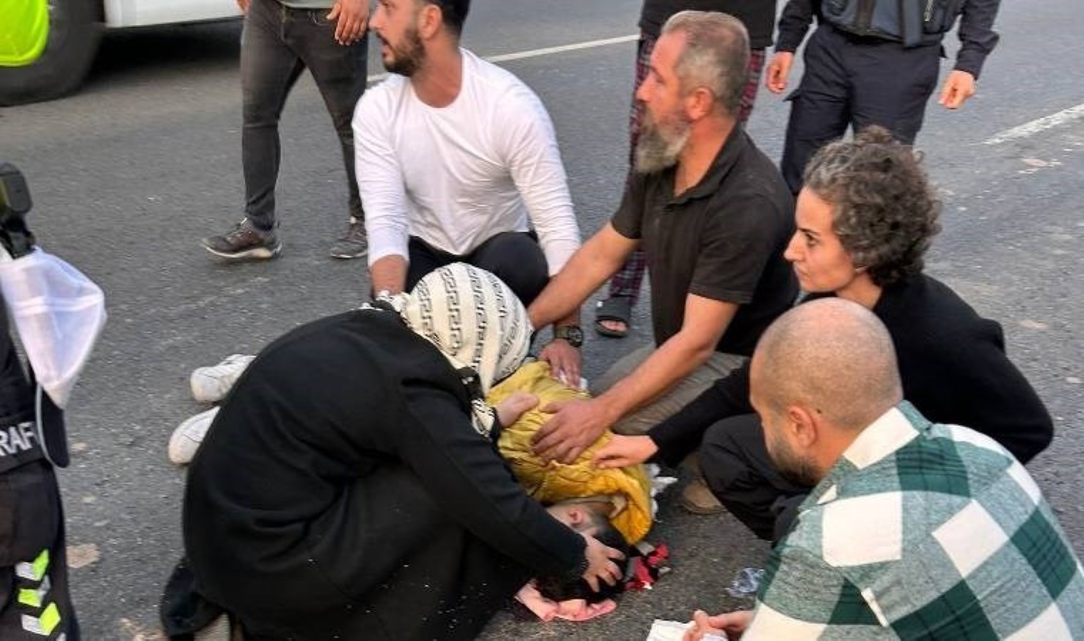 Balıkesir’de yolcu otobüsü 16 yaşındaki çocuğa çarptı!