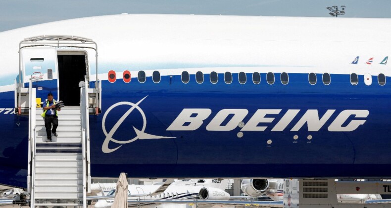 Boeing çalışanları yüzde 35’lik zam teklifini reddetti