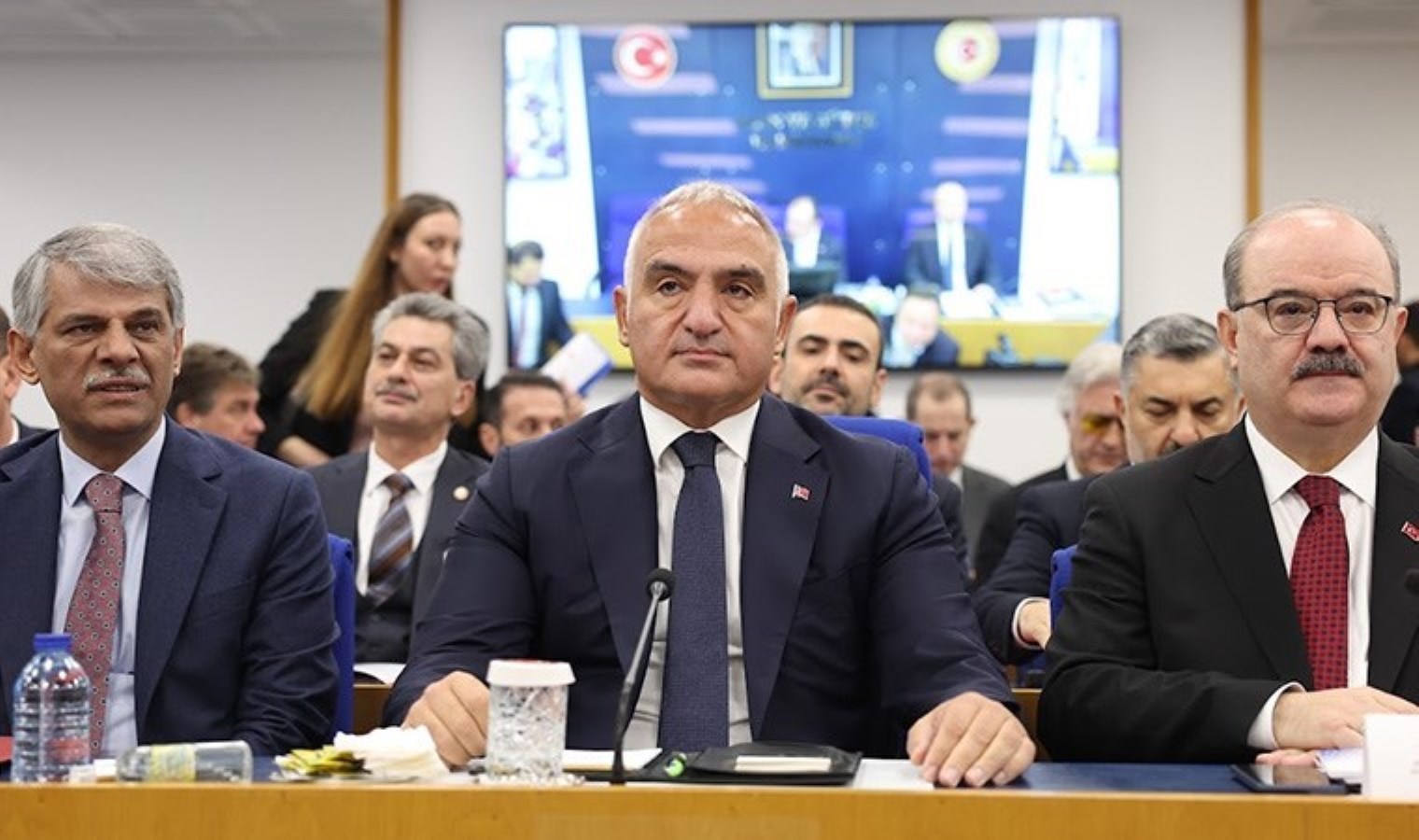 Bütçe görüşmelerinde gündem konser maliyetleri: Bakan Mehmet Nuri Ersoy’dan ‘arada uçurum var’ savunması