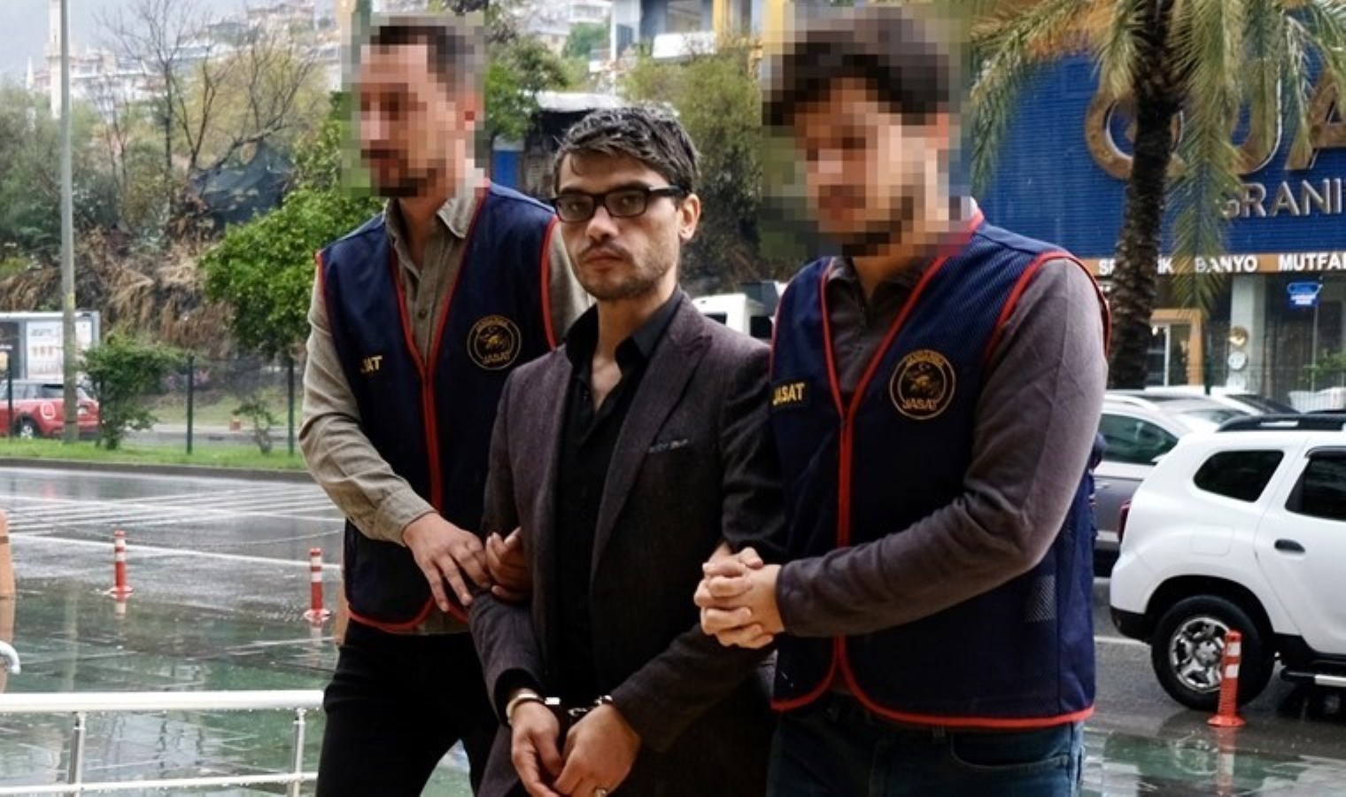 Cezaevinden izinli çıktı… Hırsızlıktan yakalandı