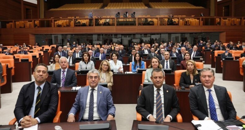 CHP MYK İstanbul’da olağanüstü toplanacak