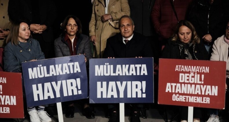 CHP’den Milli Eğitim Bakanlığı önünde oturma eylemi