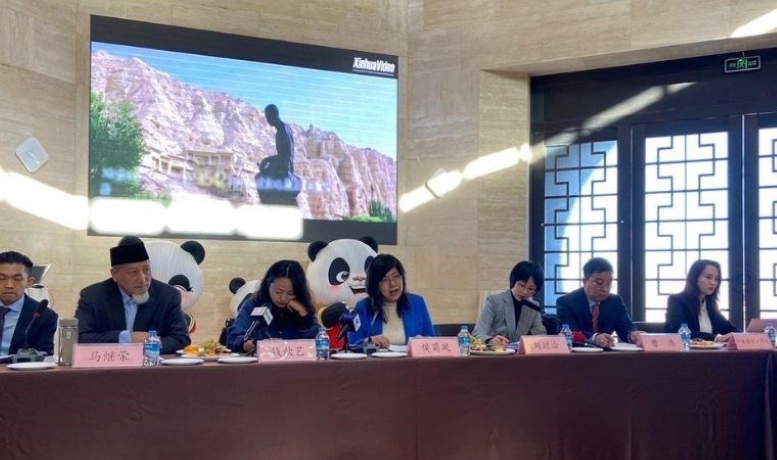 Çin Büyükelçiliği’nde ‘Sincan’ sunumu: Farklı medeniyetlerin kesiştiği yer