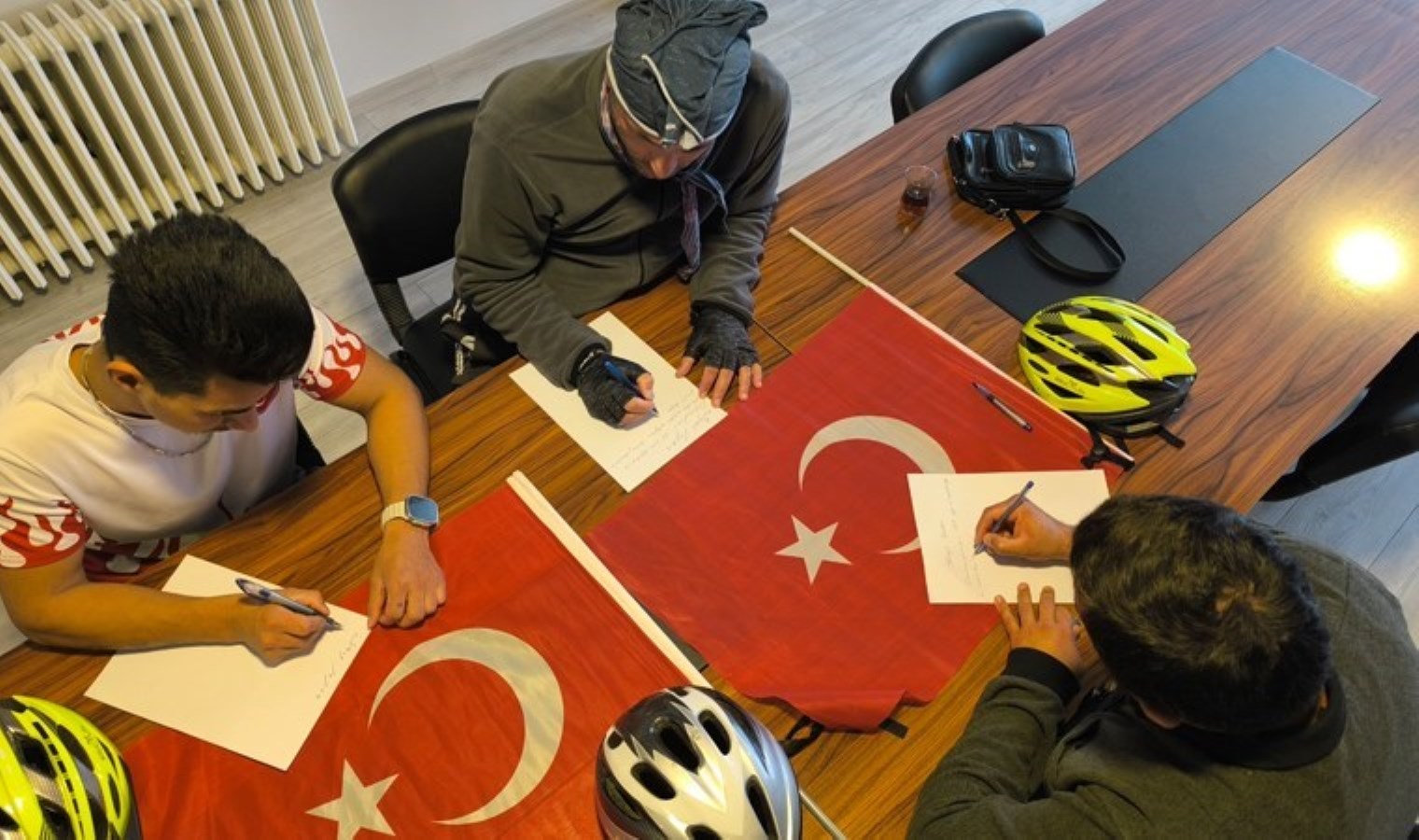 Cumhuriyetin 101. yılında Atatürk’e mektup yazdılar