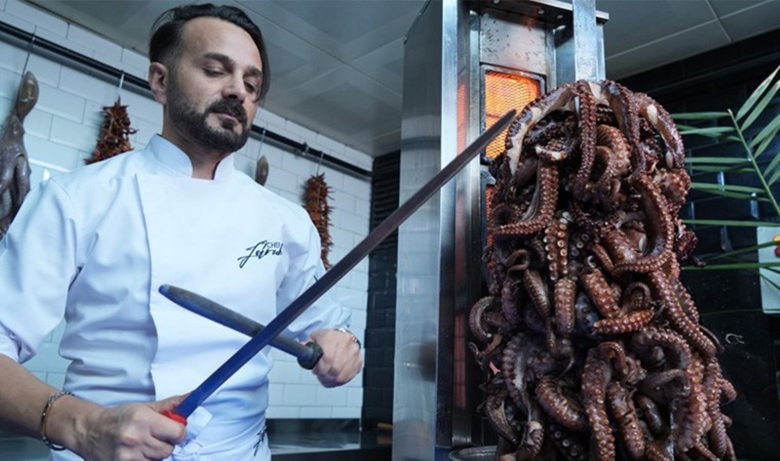 Döneriyle meşhur Ankara’da yeni lezzet: Ahtapot döner