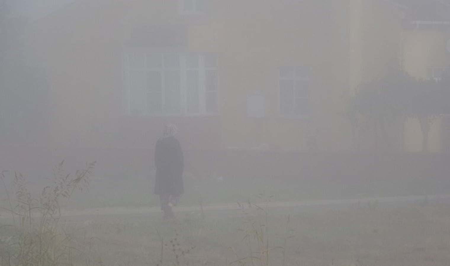 Edirne’de yoğun sis… Görüş mesafesi düştü!