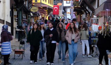 Eskişehir’de Odun Pazarı turistlerin uğrak noktası oldu