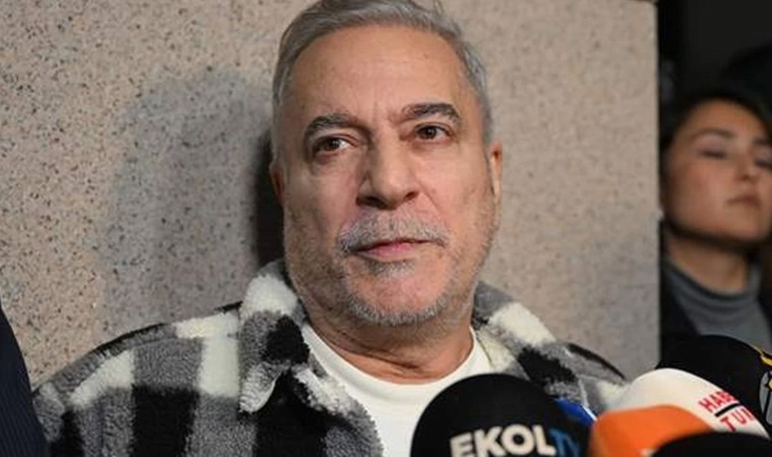 Ev hapsindeki Mehmet Ali Erbil’den evde paylaşım