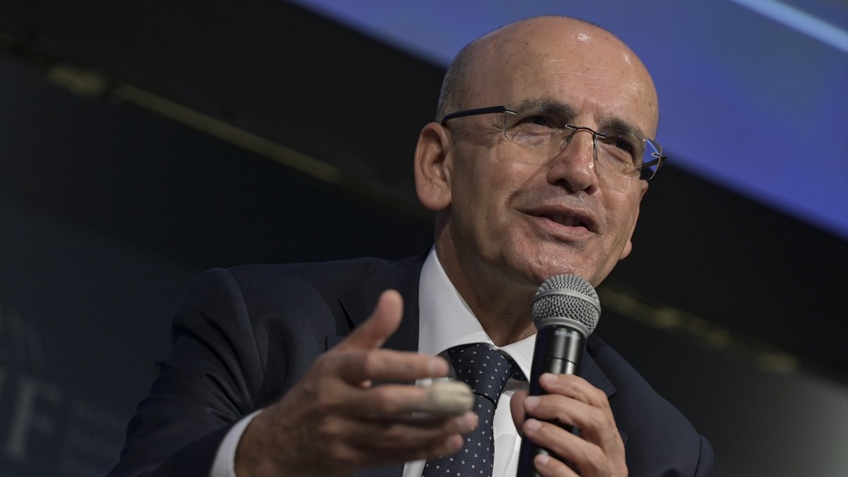 Hazine ve Maliye Bakanı Mehmet Şimşek’ten asgari ücret değerlendirmesi