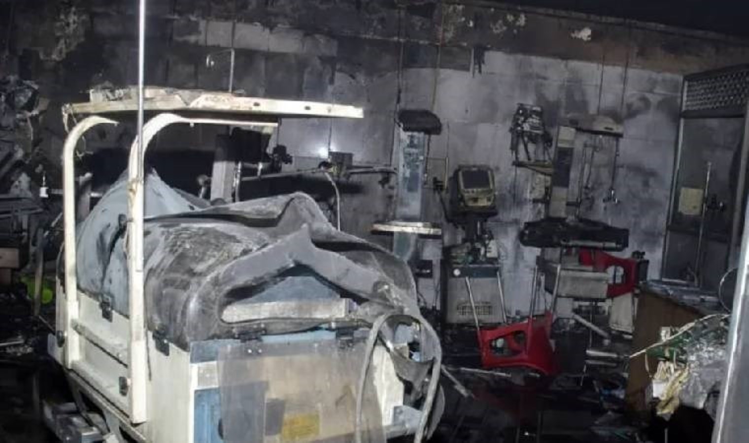 Hindistan’da yangın faciası: Yenidoğan ünitesindeki 10 bebek hayatını kaybetti!