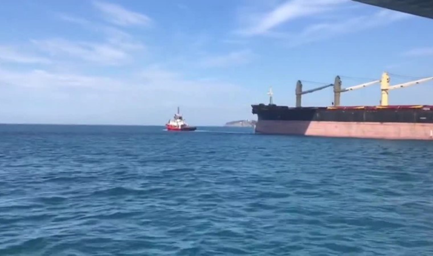 İstanbul Boğazı’nda yat yarışları nedeniyle bazı vapur seferleri yapılamıyor