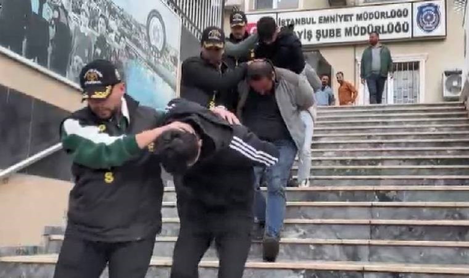 İstanbul’da 2 milyon liralık musluk hırsızlığı: Gözaltılar var!