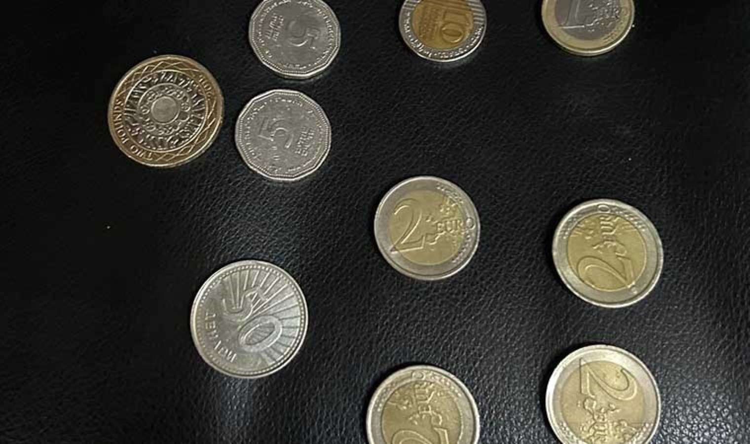 İstanbul’da sahte madeni ‘avro’ basan şebekeye operasyon