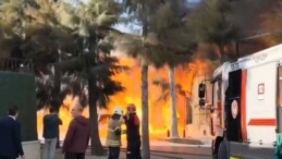 İzmir’de kimya fabrikasında yangın paniği!