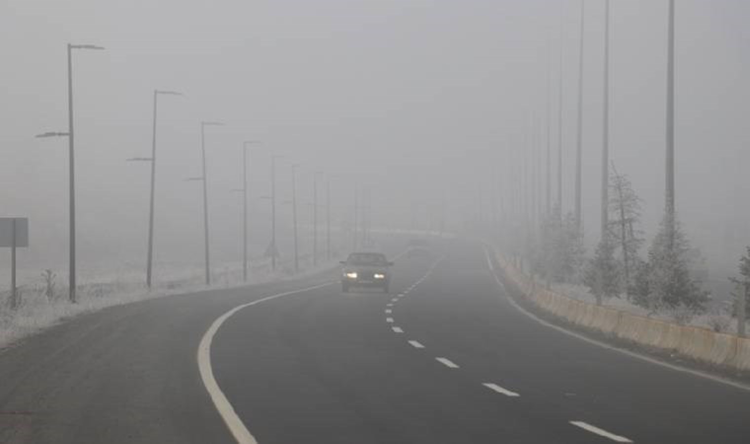 Kars’ta görüş mesafesi 5 metreye kadar düştü: Uçak seferleri ertelendi!