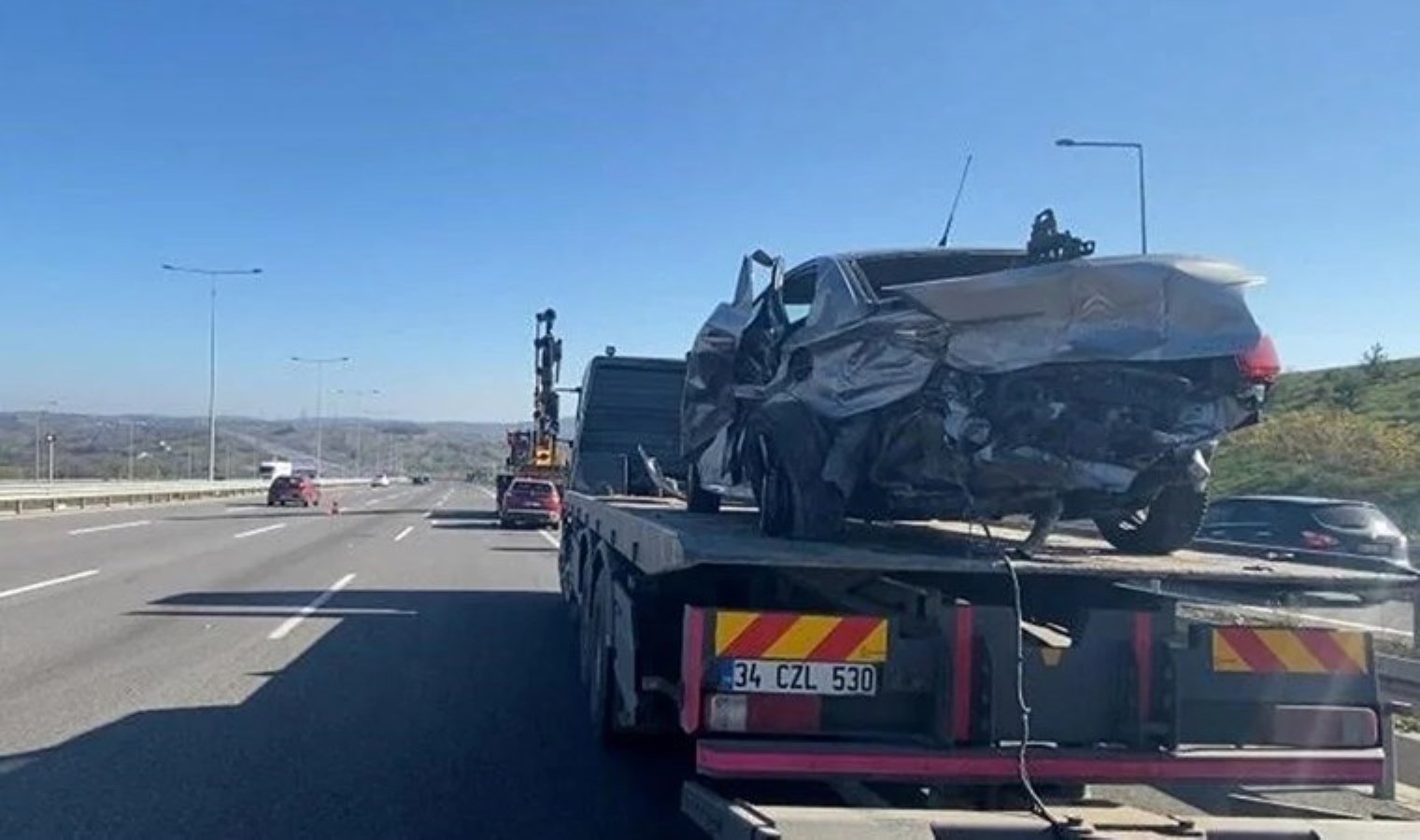 Kuzey Marmara Otoyolu’nda feci kaza! Otomobiller çarpıştı: 5 yaralı