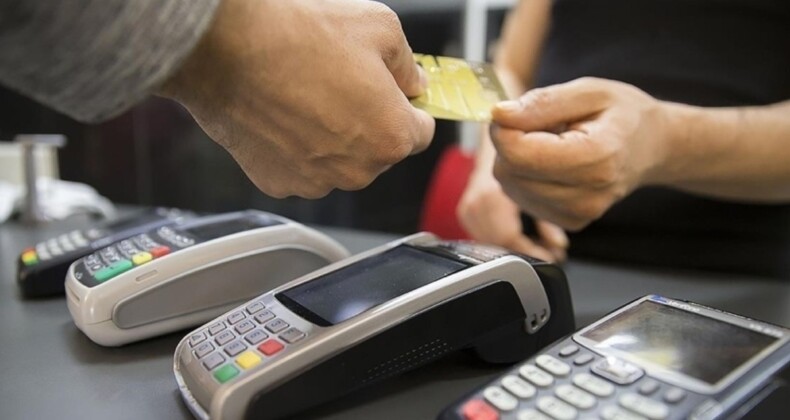 Maliye eski tip POS cihazlarını kullanmaya devam edenleri takibe aldı