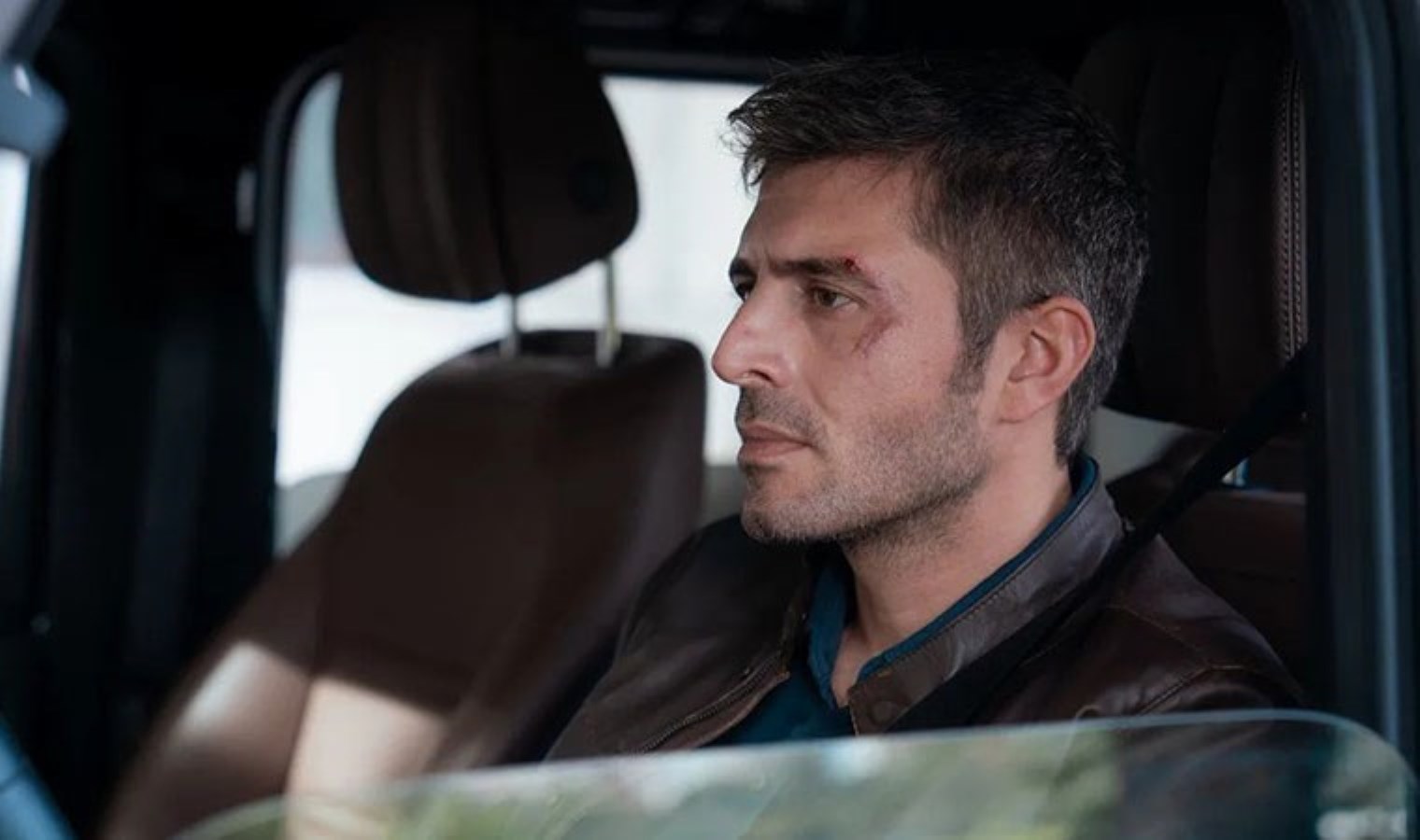 Netflix’in yeni dizisi ‘Asaf’tan ilk fragman ve görseller yayımlandı