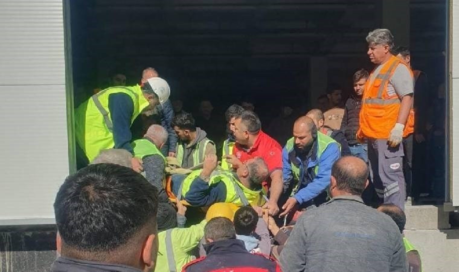 Niğde’de iş kazası: Şantiye şefi 7 metre yükseklikten asansör boşluğuna düştü!