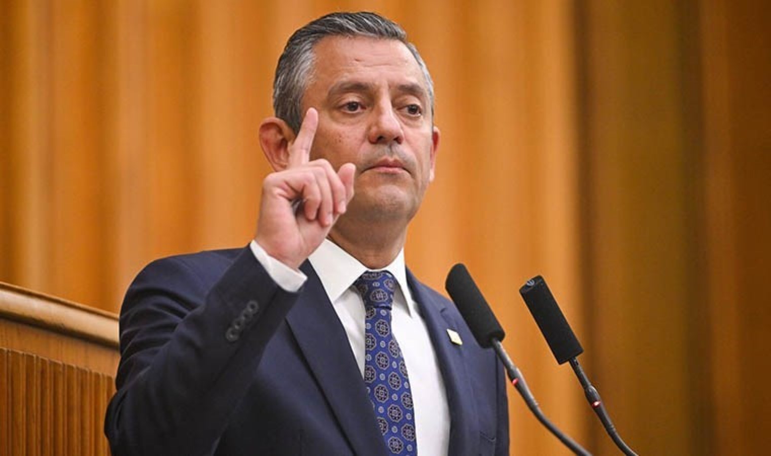 Özgür Özel’den teğmenlere videolu destek mesajı