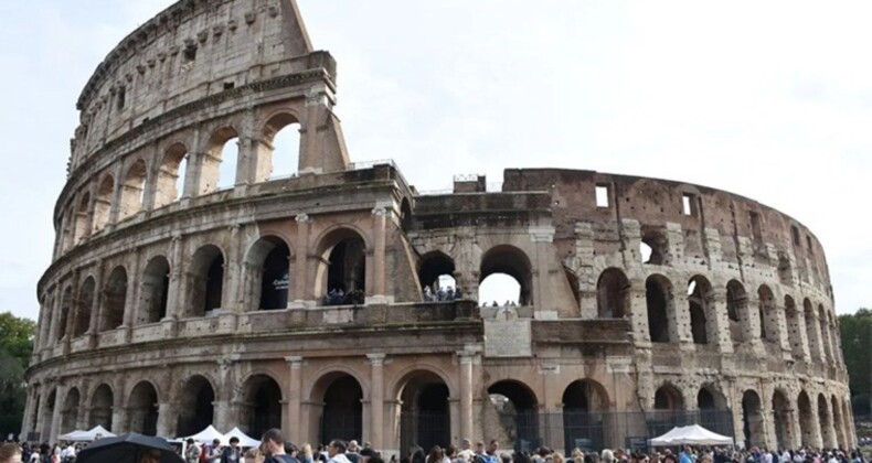 Roma’nın simge yapısı Kolezyum’da ‘Göbeklitepe’ sergisi açıldı