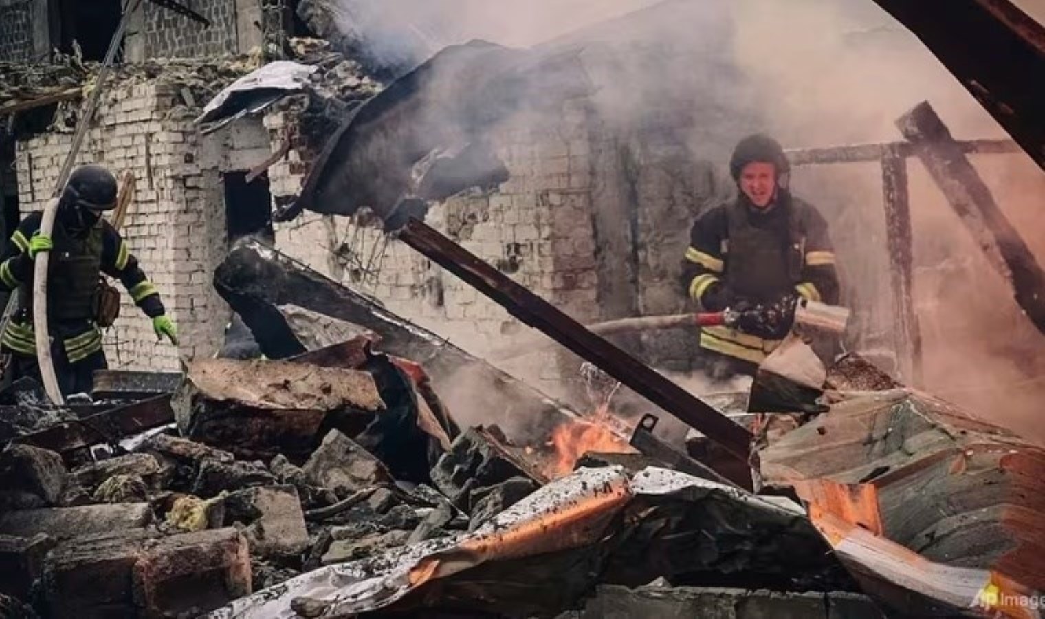 Rusya’dan Ukrayna’ya saldırı: İHA ve füzelerle vurdu