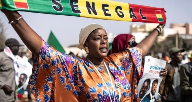 Senegal halkı sandık başında