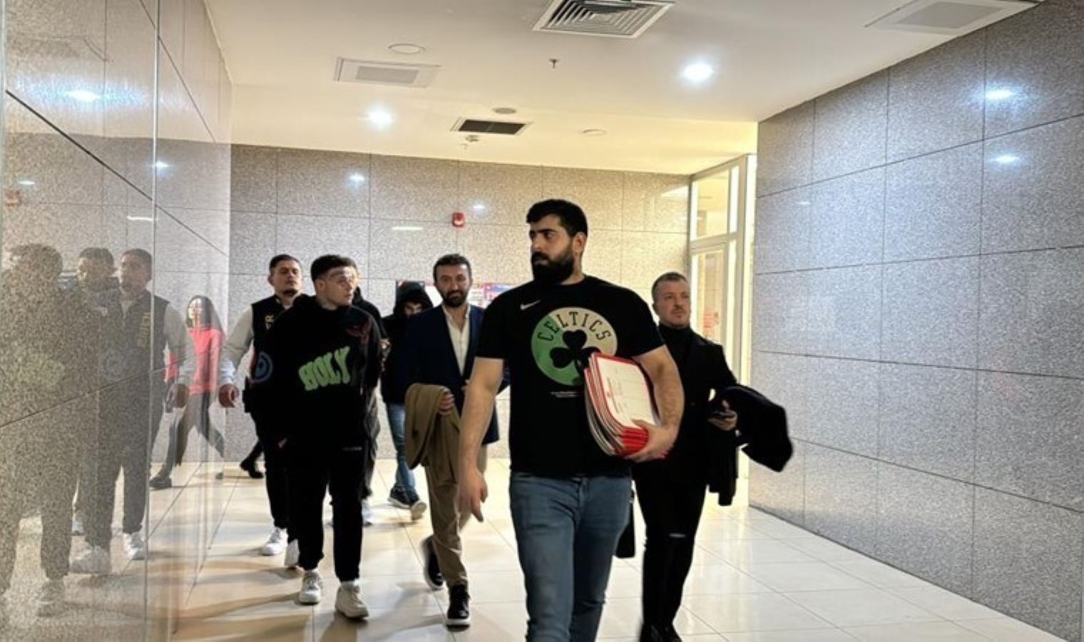 Son Dakika… Yasadışı bahis soruşturmasında 6 kişiye yakalama kararı!