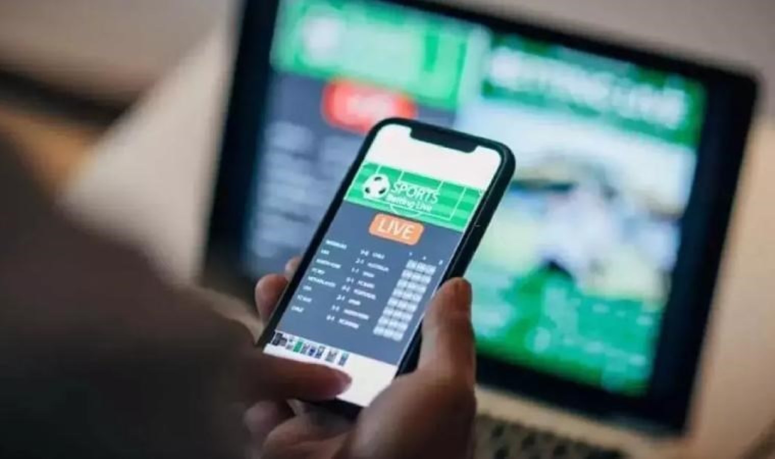 Yasa dışı bahis oynanmasına imkan sağlayan 483 internet sitesine işlem başlatıldı