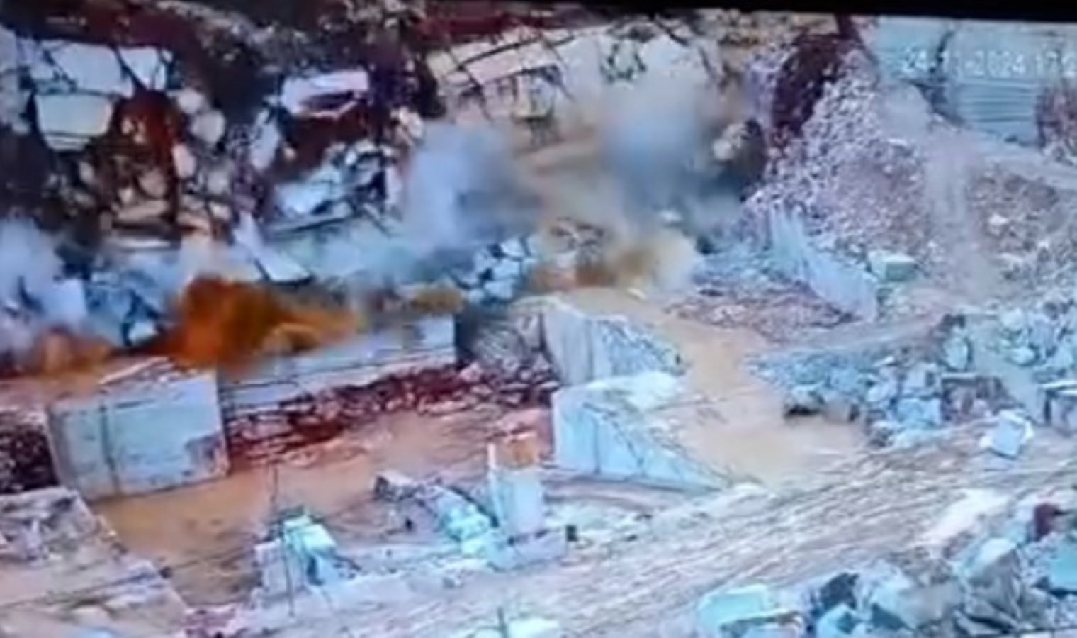 2 işçi yaşamını yitirmişti: Marmara Adası’ndaki heyelanın görüntüsü ortaya çıktı