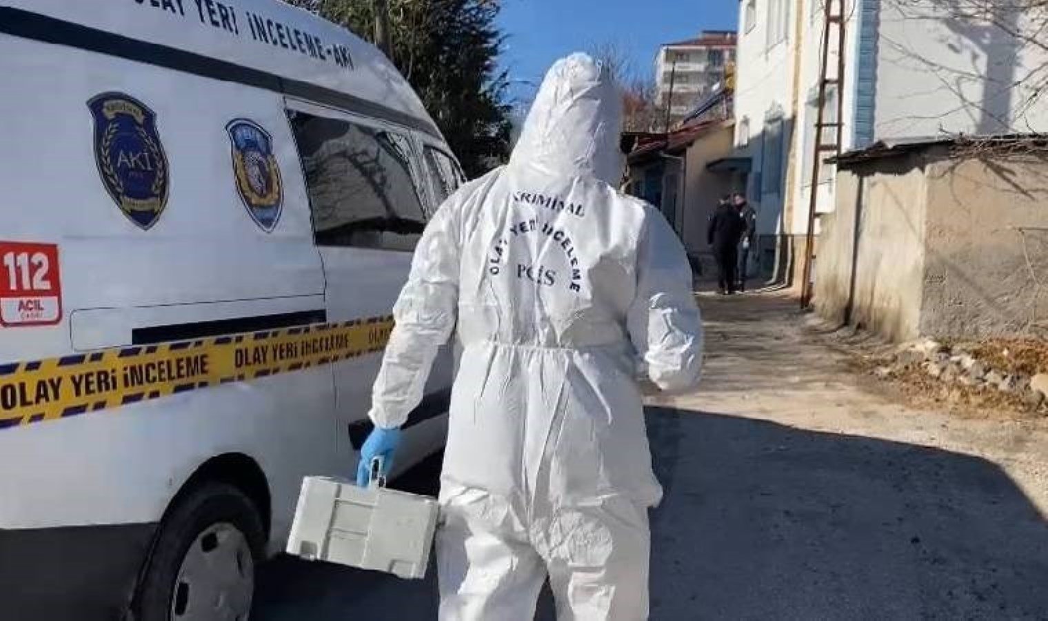 4 gündür haber alınamıyordu: Evinde ölü bulundu!