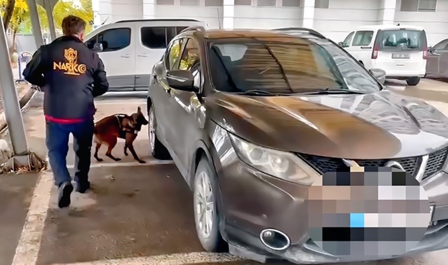 4 kiloyu da stepneye gizlemişler! Mersin’de ‘uyuşturucu’ operasyonu: 2 tutuklama