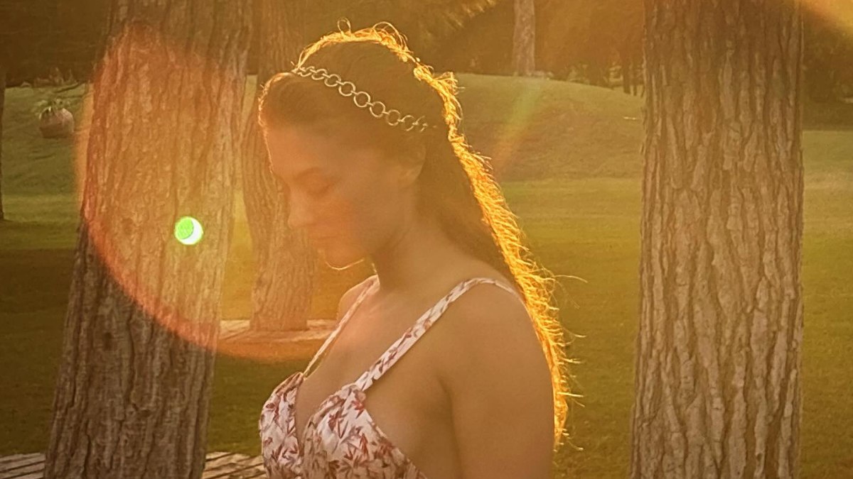 Aylardır tatilde olan olan Burcu Özberk, ekrana dönmek istiyor! “İş arıyorum”