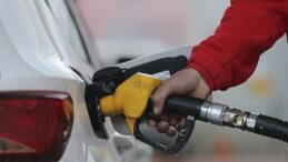 Benzine indirim geldi, tabela değişti (4 Aralık 2024 güncel akaryakıt, benzin, motorin fiyatları)