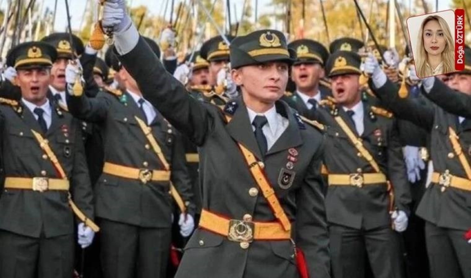 CHP’den ‘Atatürkçü teğmenler’ tepkisi: Meclis’e ‘Mustafa Kemal’in askeriyiz’ dövizleri asıldı!