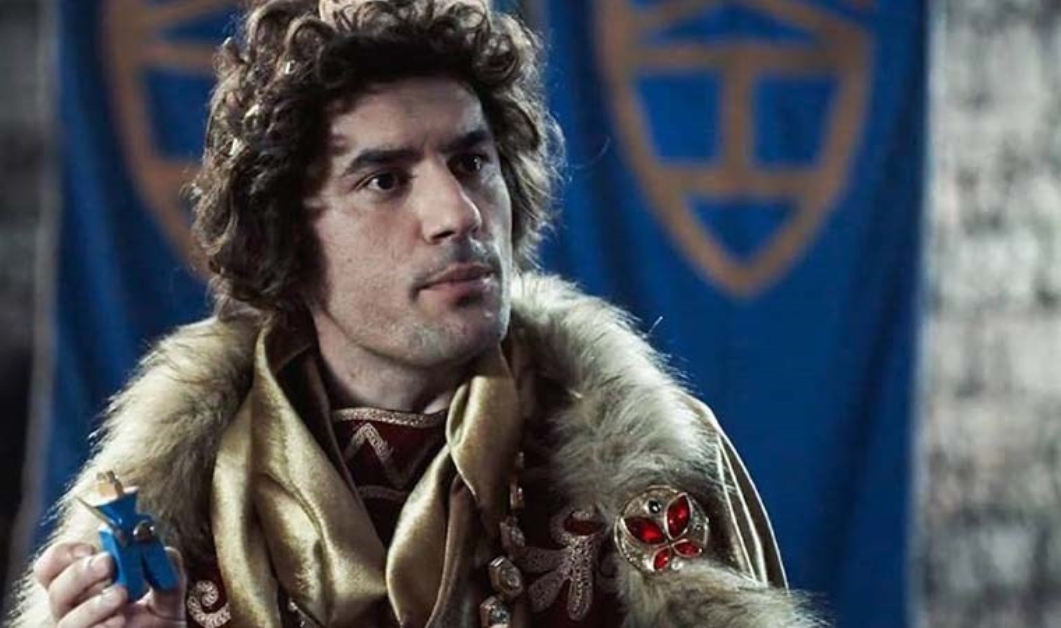 Ekranların fenomen dizisi ‘Prens’ 3. sezonuyla geri dönüyor: Sete çıkış tarihi belli oldu!