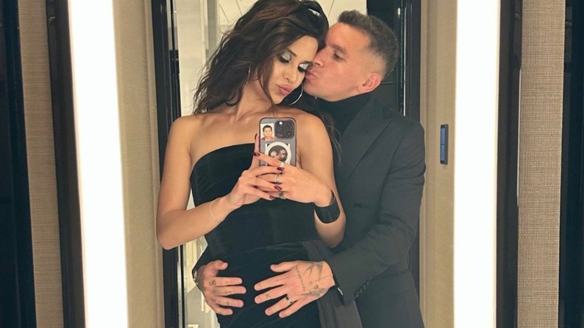 Evde top oynadılar! Torreira ve Devrim Özkan’dan eğlenceli video geldi