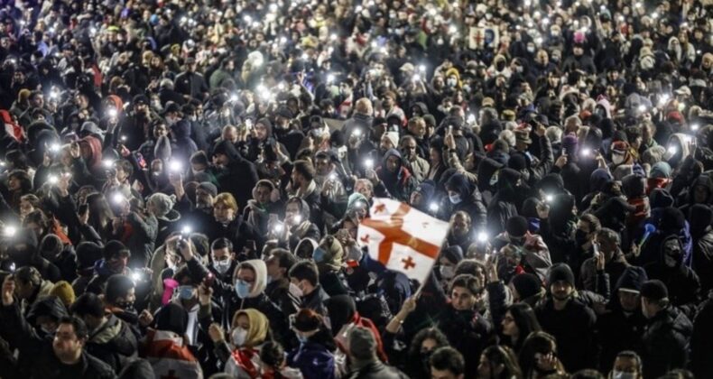 Gürcistan’da protestolar devam ediyor