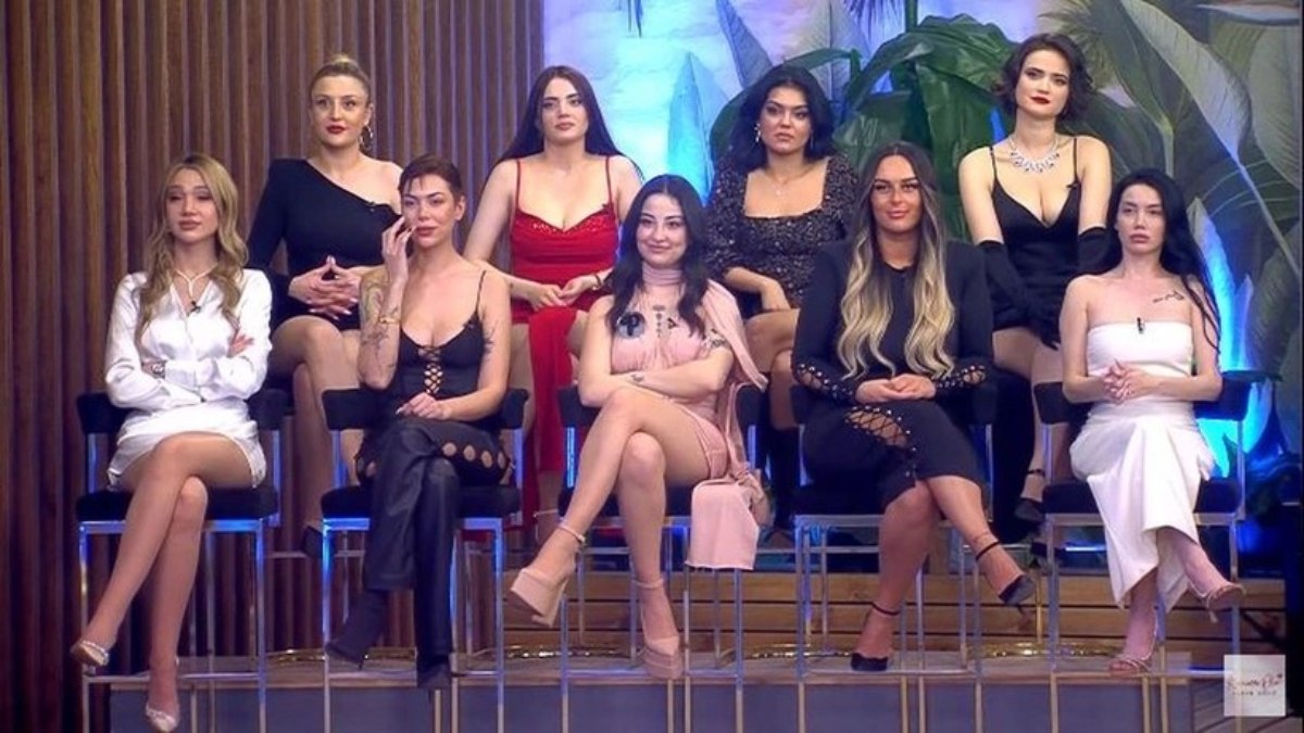 Kısmetse Olur’un en uçuk ismiydi! Her şeyi sildi, tesettüre girdi….